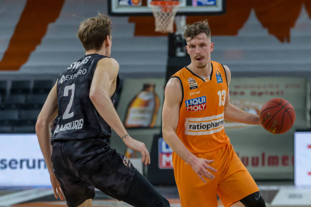 佳对整体表 佳对整体表